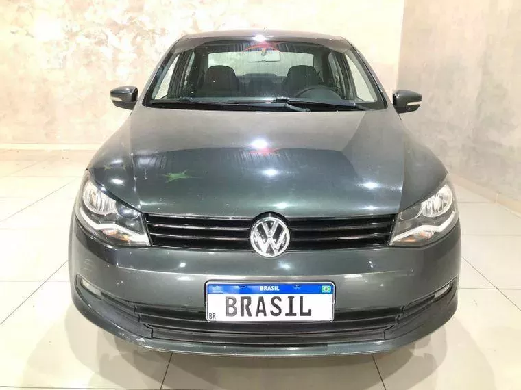 Volkswagen Voyage Cinza 6