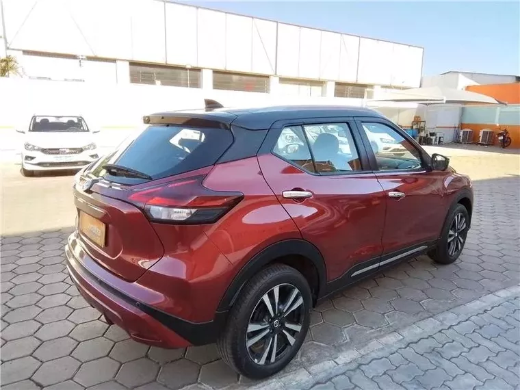 Nissan Kicks Vermelho 2