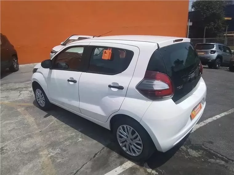 Fiat Mobi Branco 4