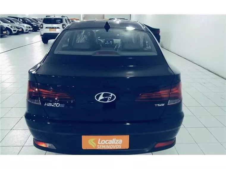 Hyundai HB20 Preto 5