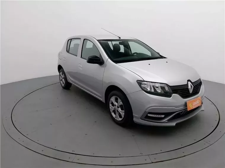 Renault Sandero Prata 11