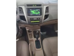 Toyota Hilux SW4