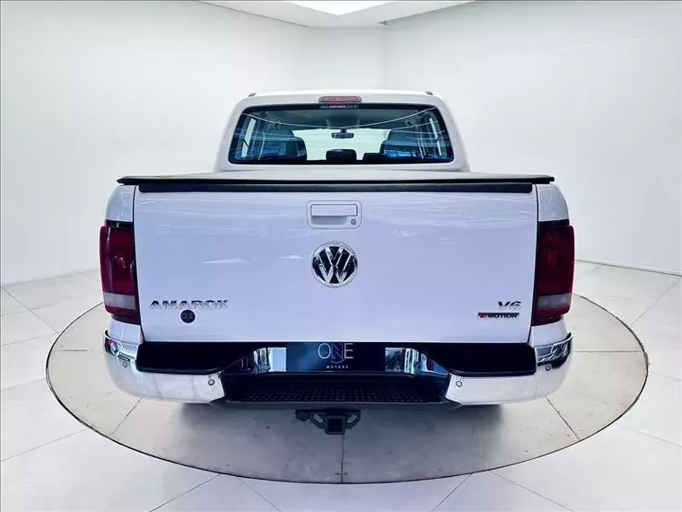 Volkswagen Amarok Branco 2