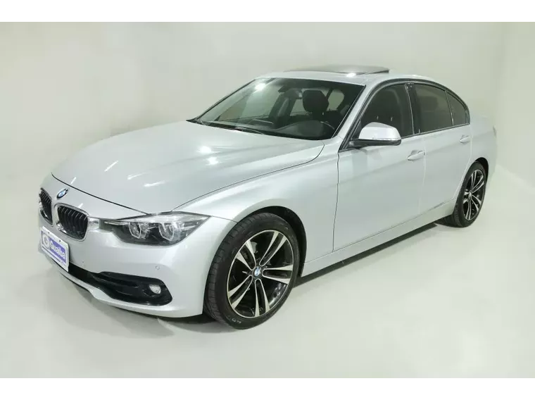 BMW 320i Prata 3