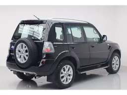 Mitsubishi Pajero TR4
