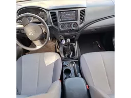 Mitsubishi L200 Triton