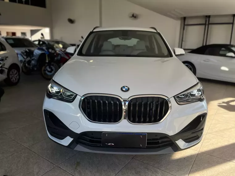 BMW X1 Branco 2