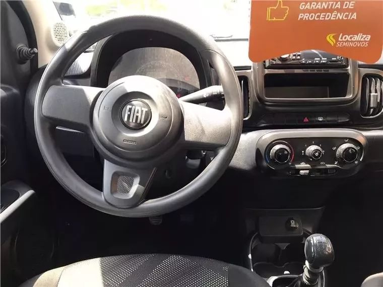 Fiat Mobi Prata 6