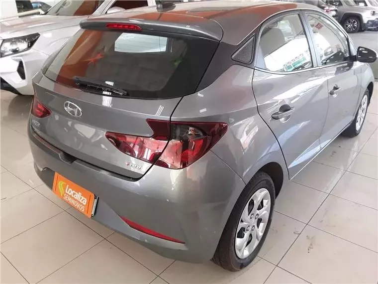 Hyundai HB20 Cinza 13