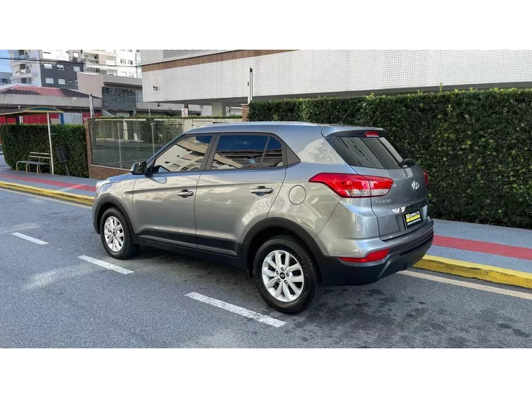 Hyundai Creta Cinza 4