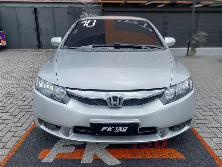 Honda Civic Prata 6