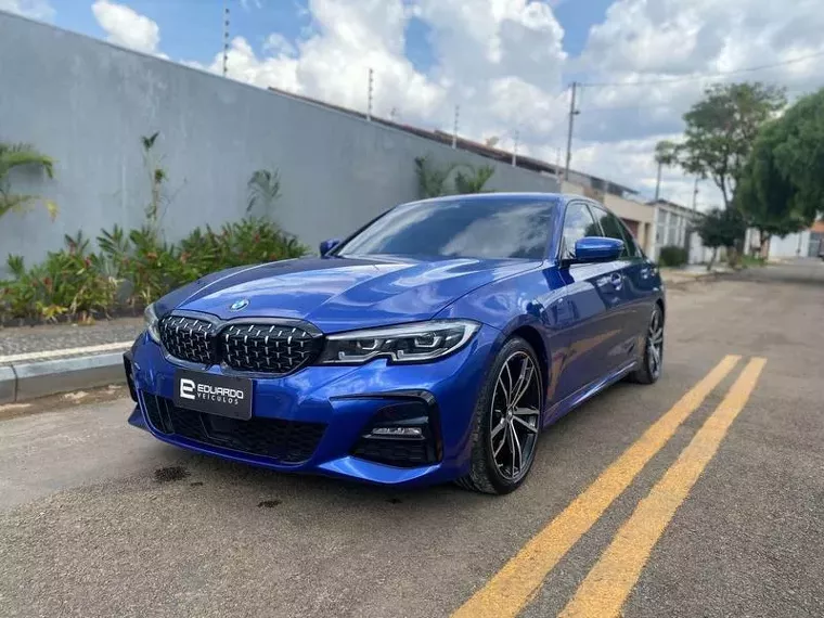 BMW 320i Azul 5