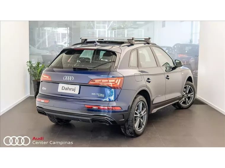 Audi Q5 Preto 16