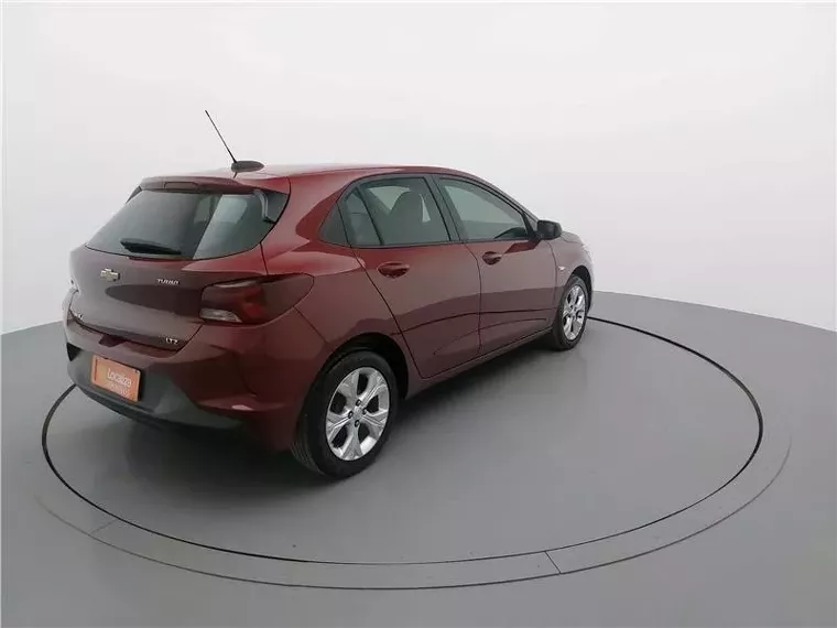 Chevrolet Onix Vermelho 8