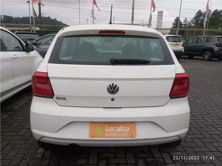 Volkswagen Gol Branco 1