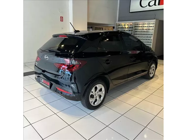 Hyundai HB20 Preto 15