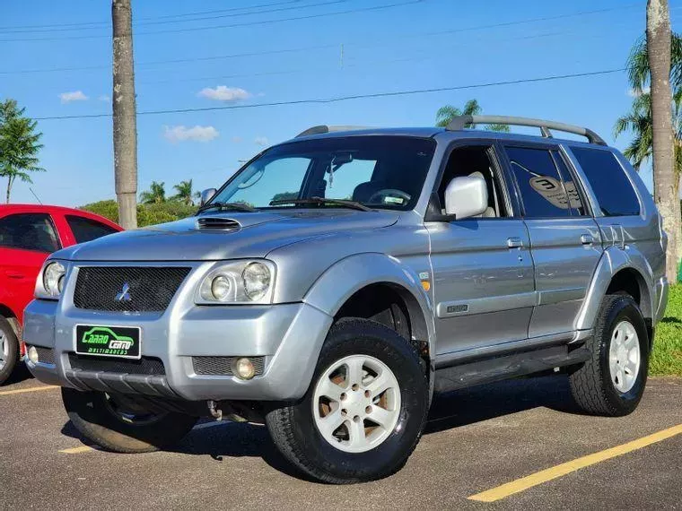 Mitsubishi Pajero Prata 10