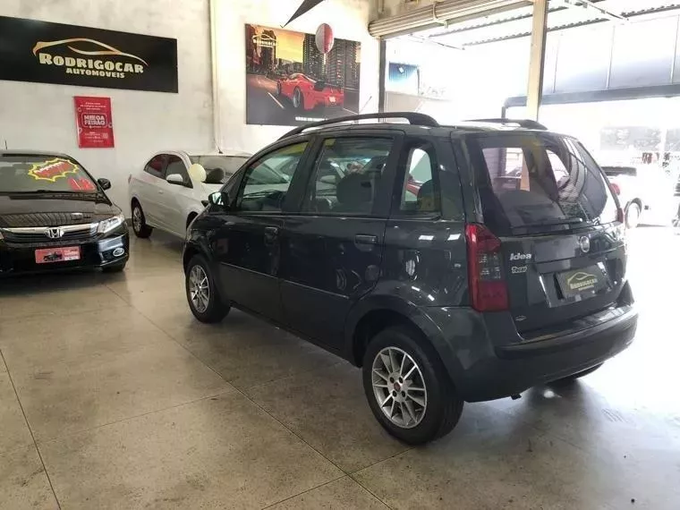 Fiat Idea Cinza 4