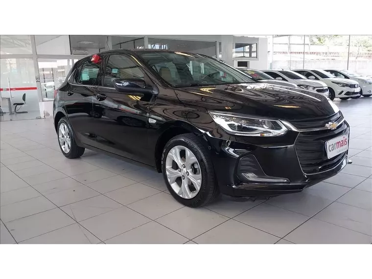 Chevrolet Onix Preto 2