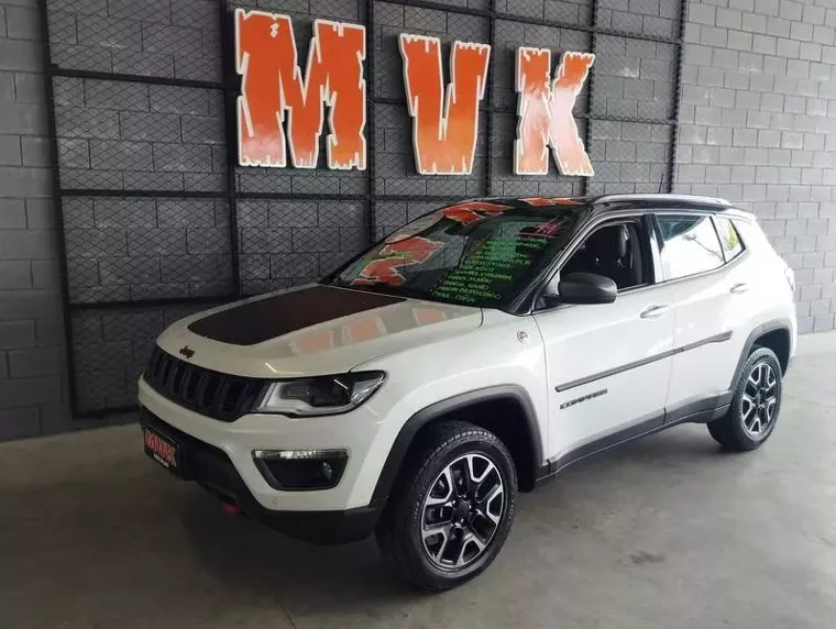 Jeep Compass Branco 12