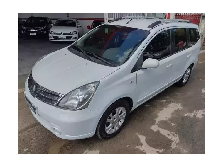 Nissan Grand Livina Branco 7