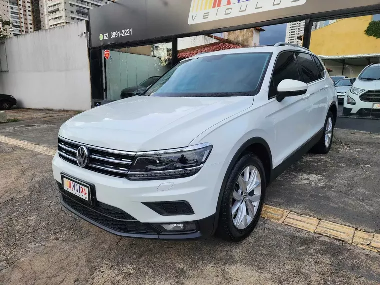 Volkswagen Tiguan Branco 25