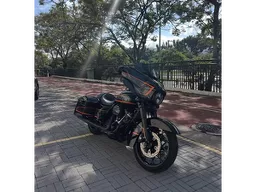 Street Glide