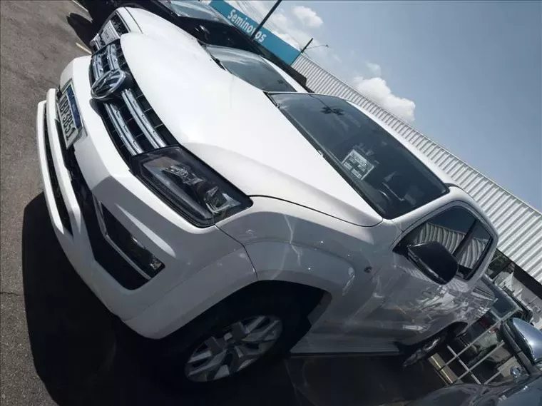 Volkswagen Amarok Branco 9