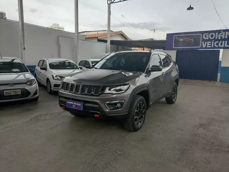 Jeep Compass Cinza 17