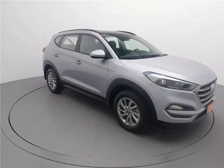 Hyundai Tucson Prata 8