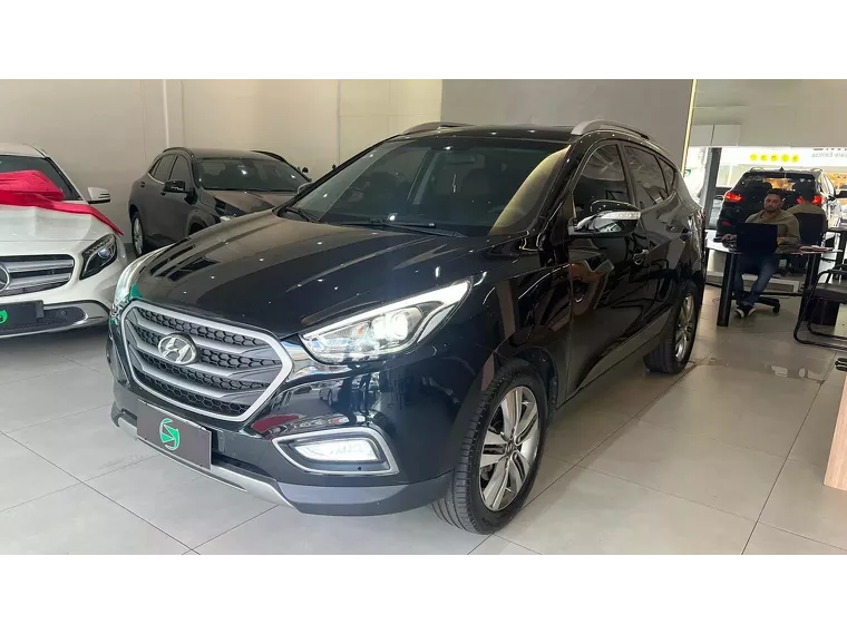 Hyundai IX35 Preto 11