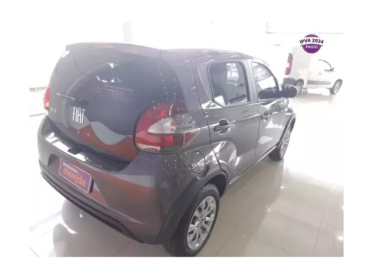 Fiat Mobi Cinza 6