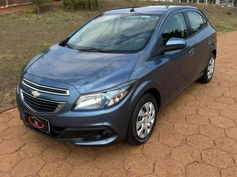 Chevrolet Onix Azul 4