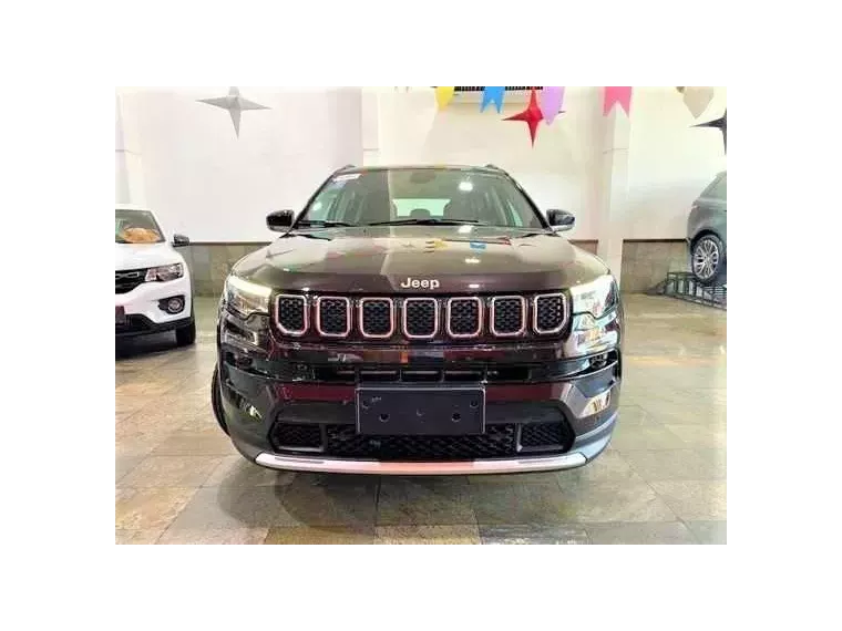 Jeep Compass Marrom 13