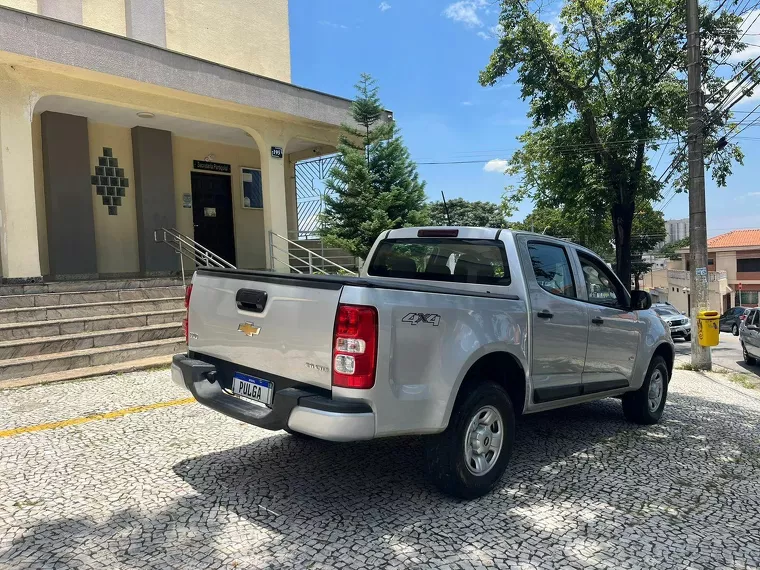 Chevrolet S10 Prata 1