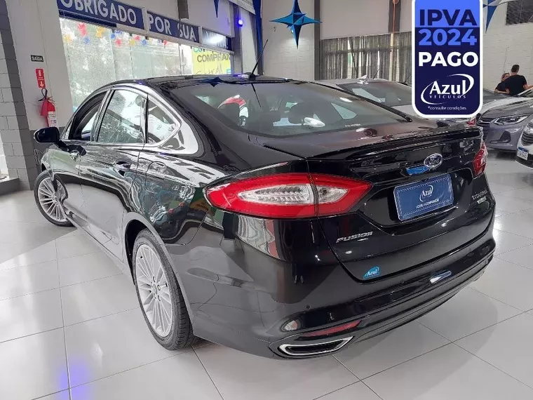 Ford Fusion Preto 4