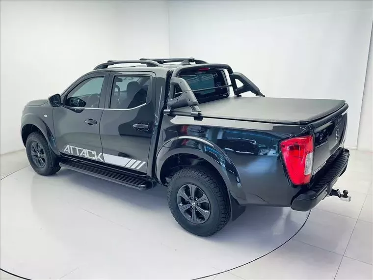 Nissan Frontier Preto 2