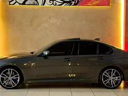 BMW 330e