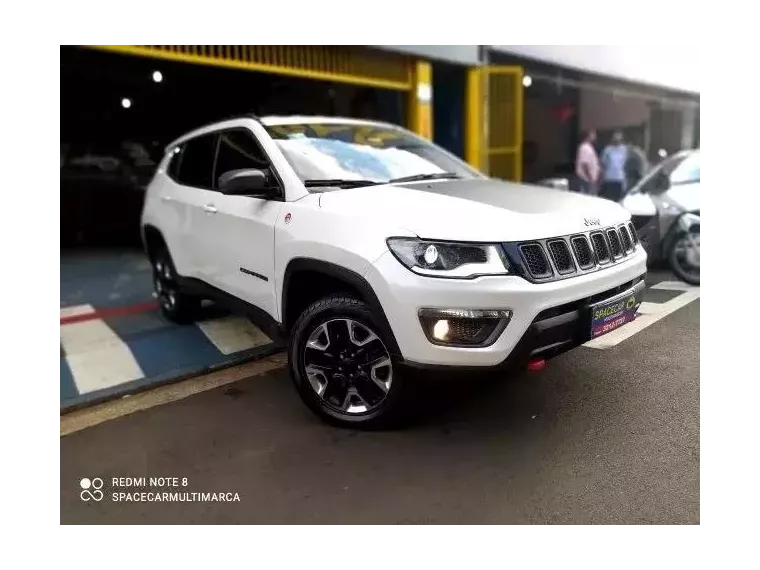 Jeep Compass Branco 9