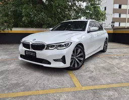 BMW 320i