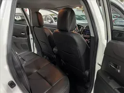Mitsubishi Outlander Sport