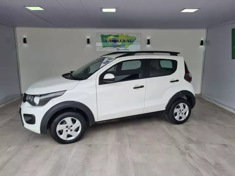 Fiat Mobi Branco 8