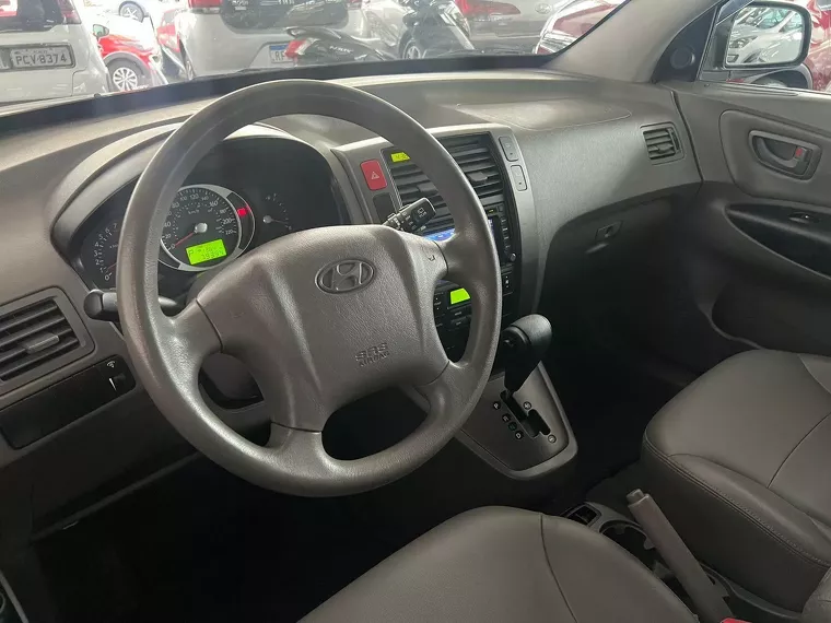 Hyundai Tucson Prata 4