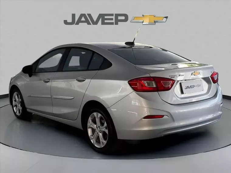 Chevrolet Cruze Prata 10