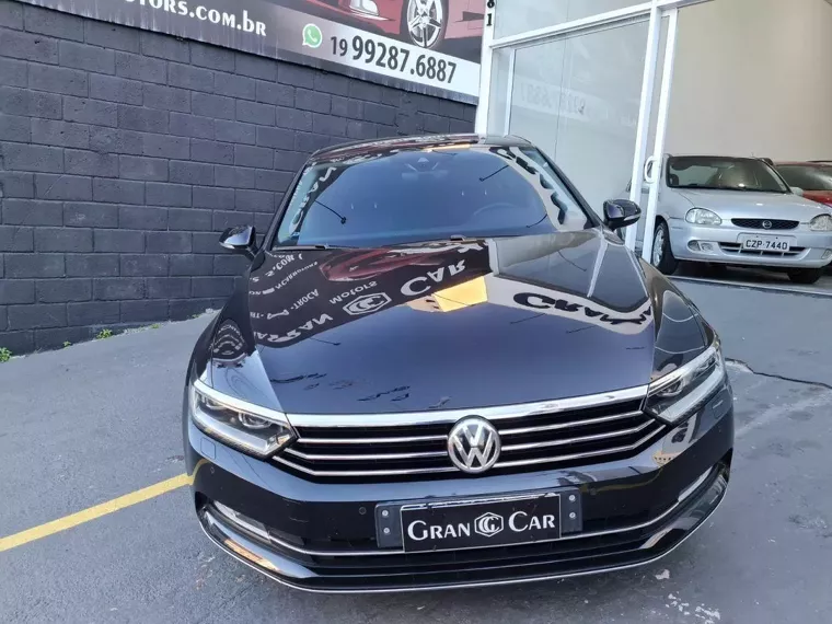 Volkswagen Passat Preto 1