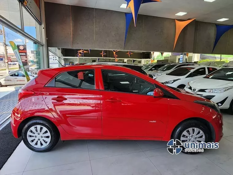 Hyundai HB20 Vermelho 5