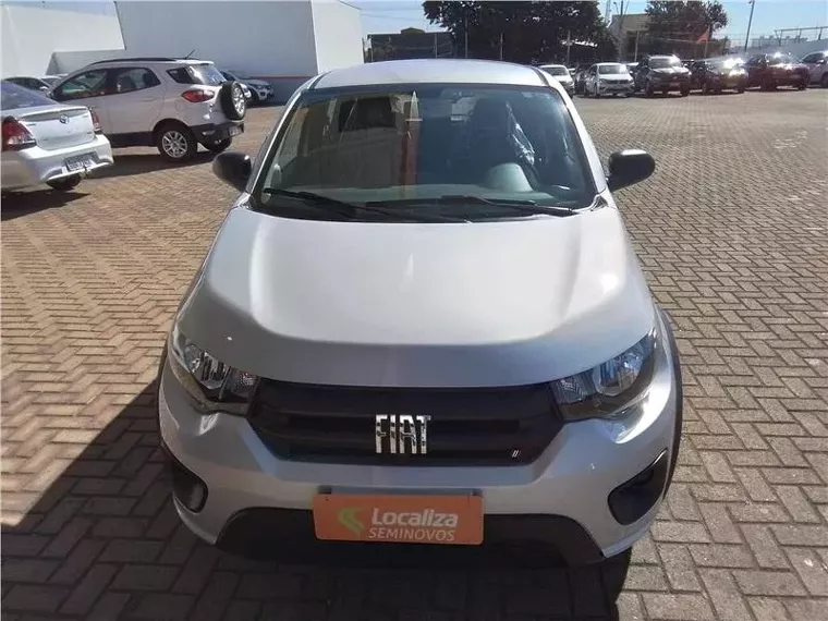 Fiat Mobi Prata 7