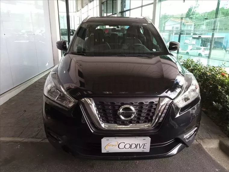 Nissan Kicks Preto 9