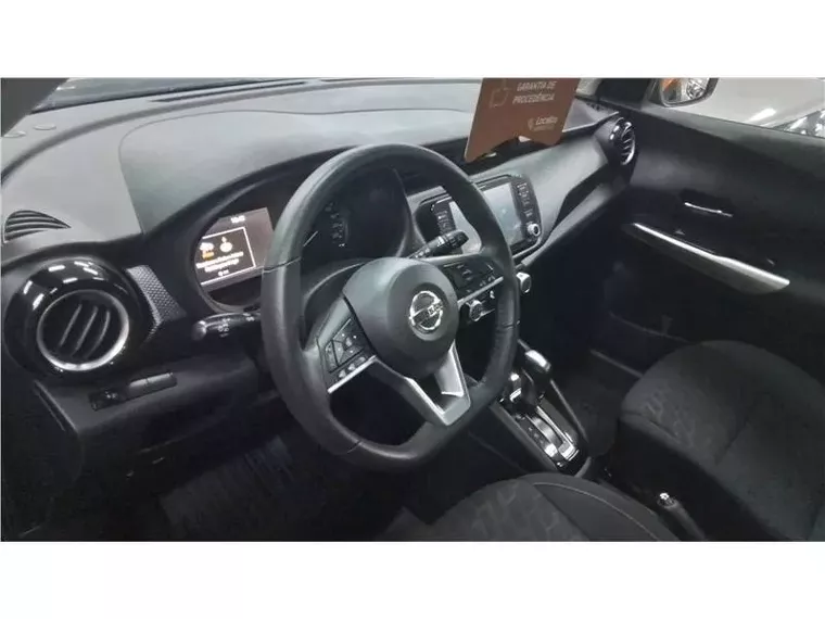 Nissan Kicks Preto 9