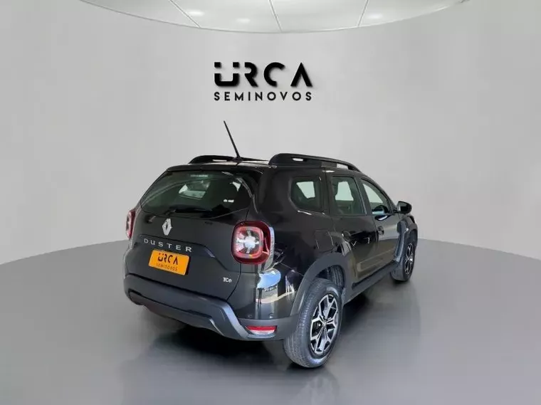 Renault Duster Preto 16